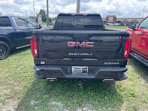 Used 2021 GMC Sierra 1500 Denali w/ Denali Ultimate Package AWD/4WD image 4
