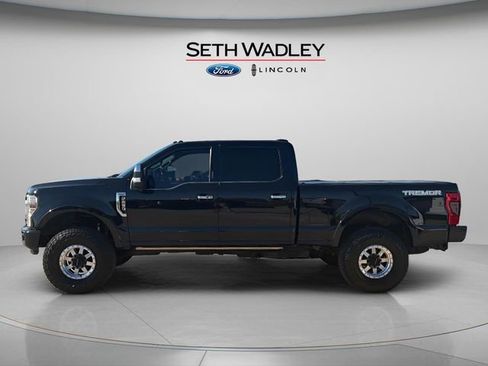 Used 2022 Ford F250 Platinum w/ Tremor Off-Road Package AWD/4WD image 4