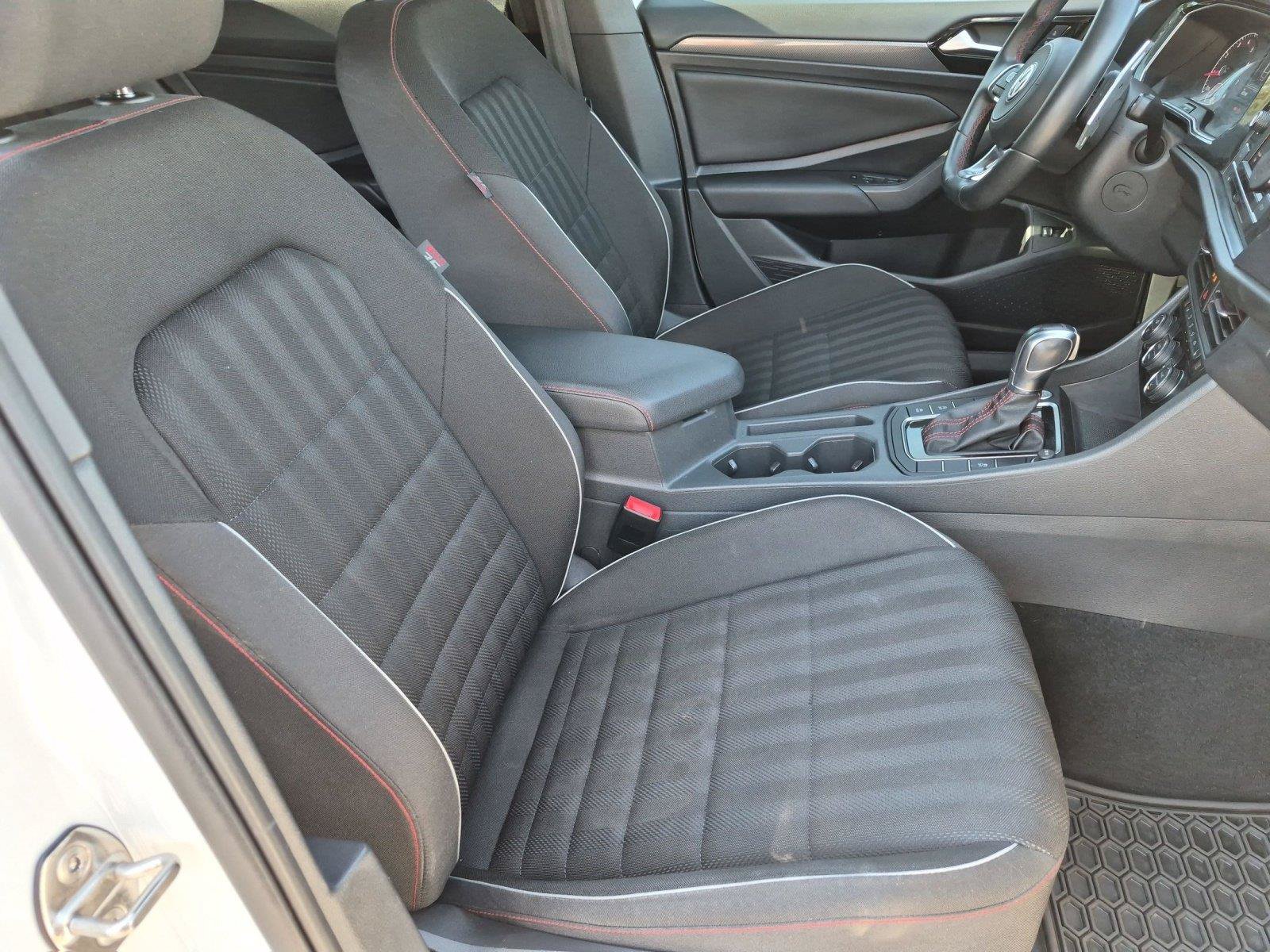 Used 2019 Volkswagen Jetta GLI FWD image 15