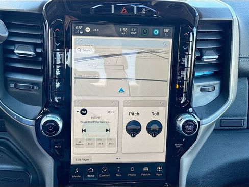 Used 2024 RAM 3500 Laramie image 17