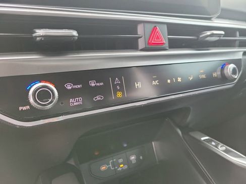 New 2026 Kia Sorento S w/ S Panoramic Sunroof Package image 28