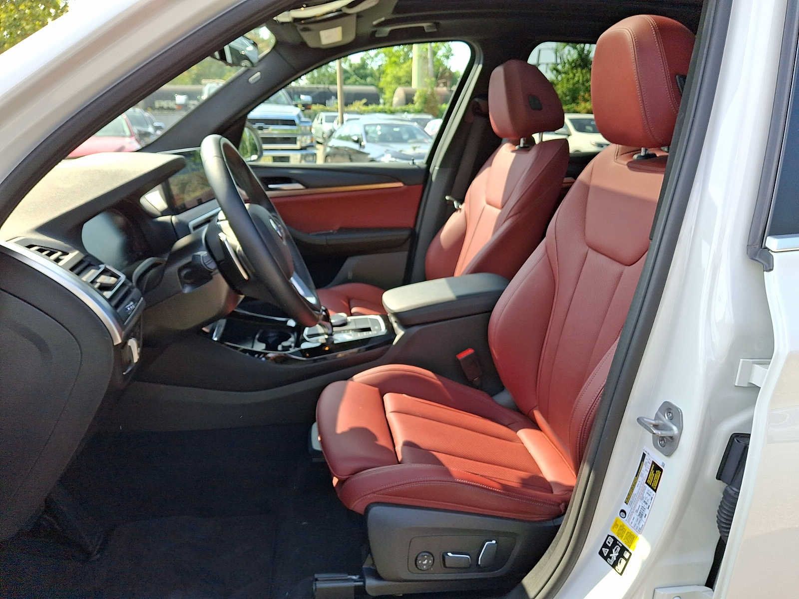 Used 2024 BMW X3 xDrive30i w/ Premium Package AWD/4WD image 10