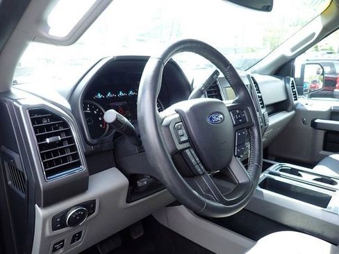 Used 2020 Ford F150 XLT w/ Equipment Group 302A Luxury AWD/4WD image 17