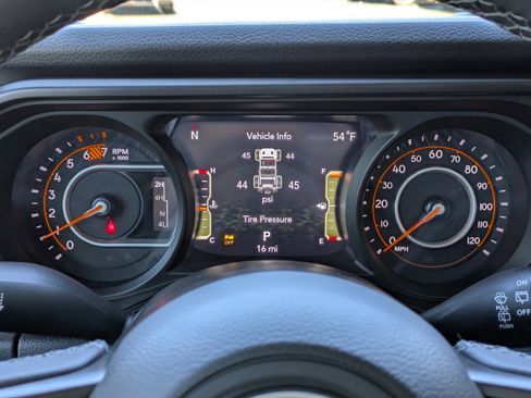 New 2026 Jeep Wrangler Unlimited Sport image 29