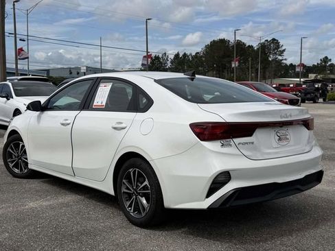 Used 2024 Kia Forte LXS image 11