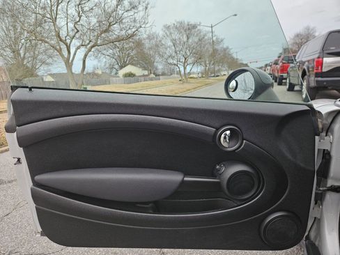 Used 2014 MINI Cooper Clubman image 12