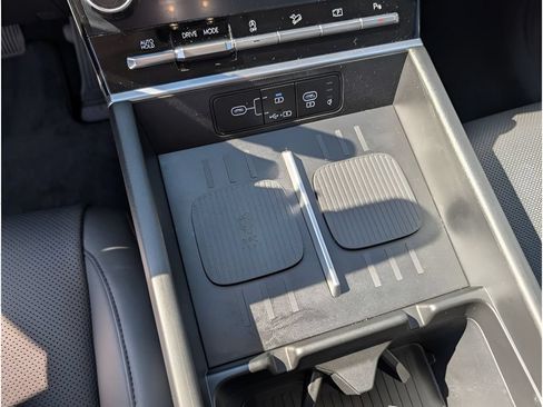 Used 2025 Hyundai Santa Fe SEL FWD image 22