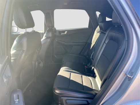 Used 2023 Ford Escape ST-Line image 26