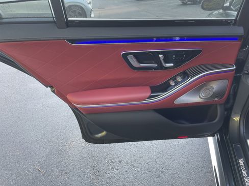 New 2026 Mercedes-Benz S 580 4MATIC Sedan image 33