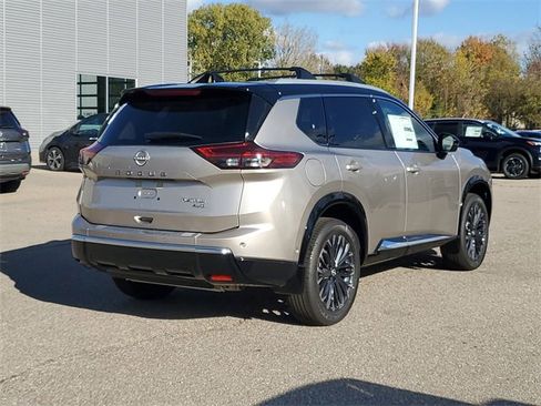 New 2026 Nissan Rogue Platinum w/ Platinum Premium Package image 4