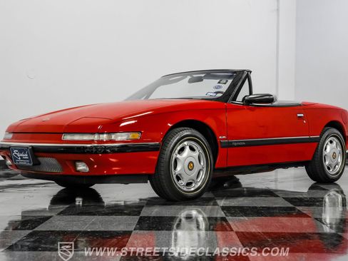 Used 1991 Buick Reatta Convertible image 18