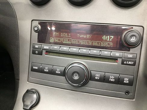 Used 2007 Pontiac Solstice Base w/ Premium Package image 20