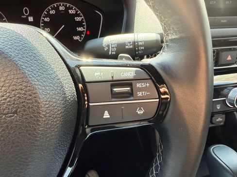 Used 2024 Honda Civic Sport image 11