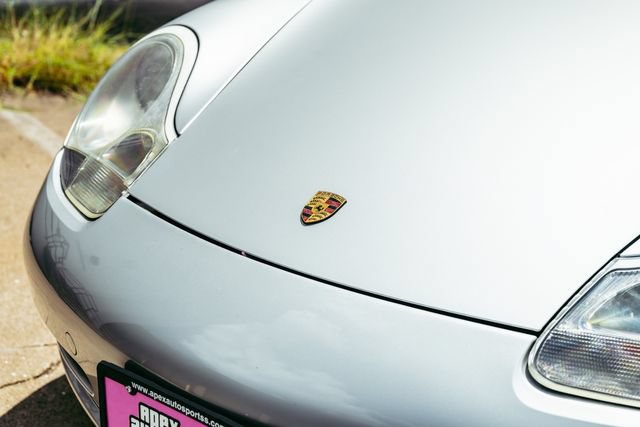 Used 2000 Porsche 911 Carrera RWD image 23