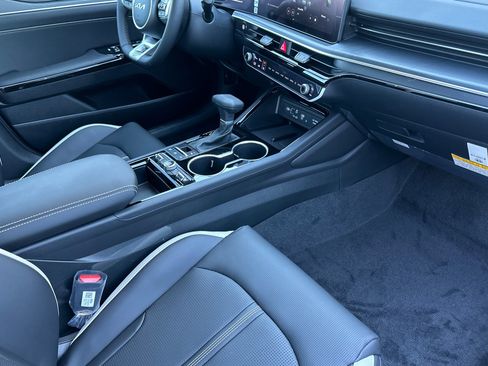 New 2026 Kia K5 GT-Line image 16
