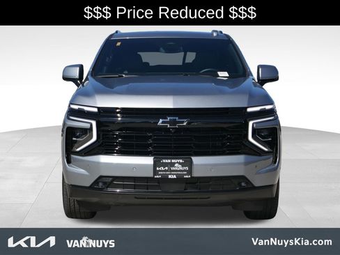 Used 2025 Chevrolet Tahoe RST image 8