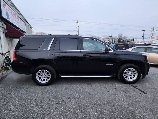 Used 2017 GMC Yukon SLT AWD/4WD image 7