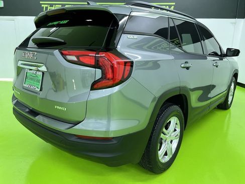 Used 2019 GMC Terrain SLE w/ Driver Convenience Package AWD/4WD image 10