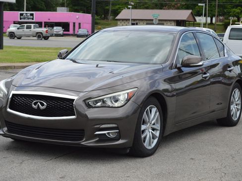 Used 2015 INFINITI Q50 Premium w/ Navigation Package RWD image 1
