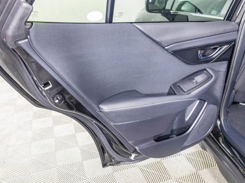 Used 2025 Subaru Outback Premium w/ Popular Package #1A image 27