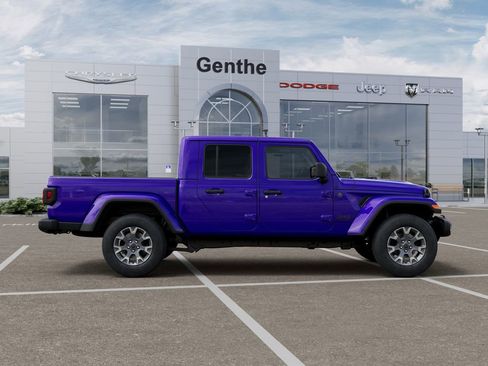 New 2026 Jeep Gladiator Sport image 21