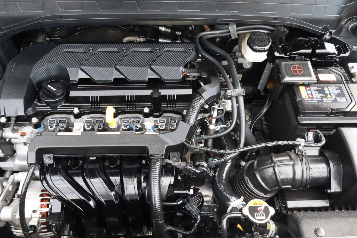 Used 2025 Hyundai Venue SEL FWD image 19