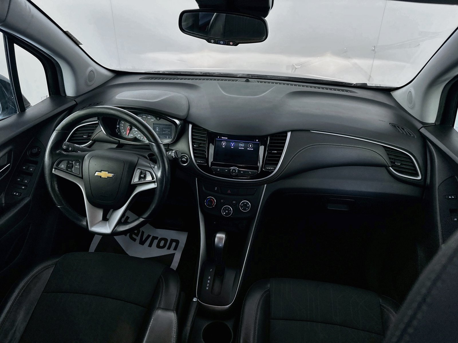 Used 2022 Chevrolet Trax LT w/ Driver Confidence Package AWD/4WD image 21