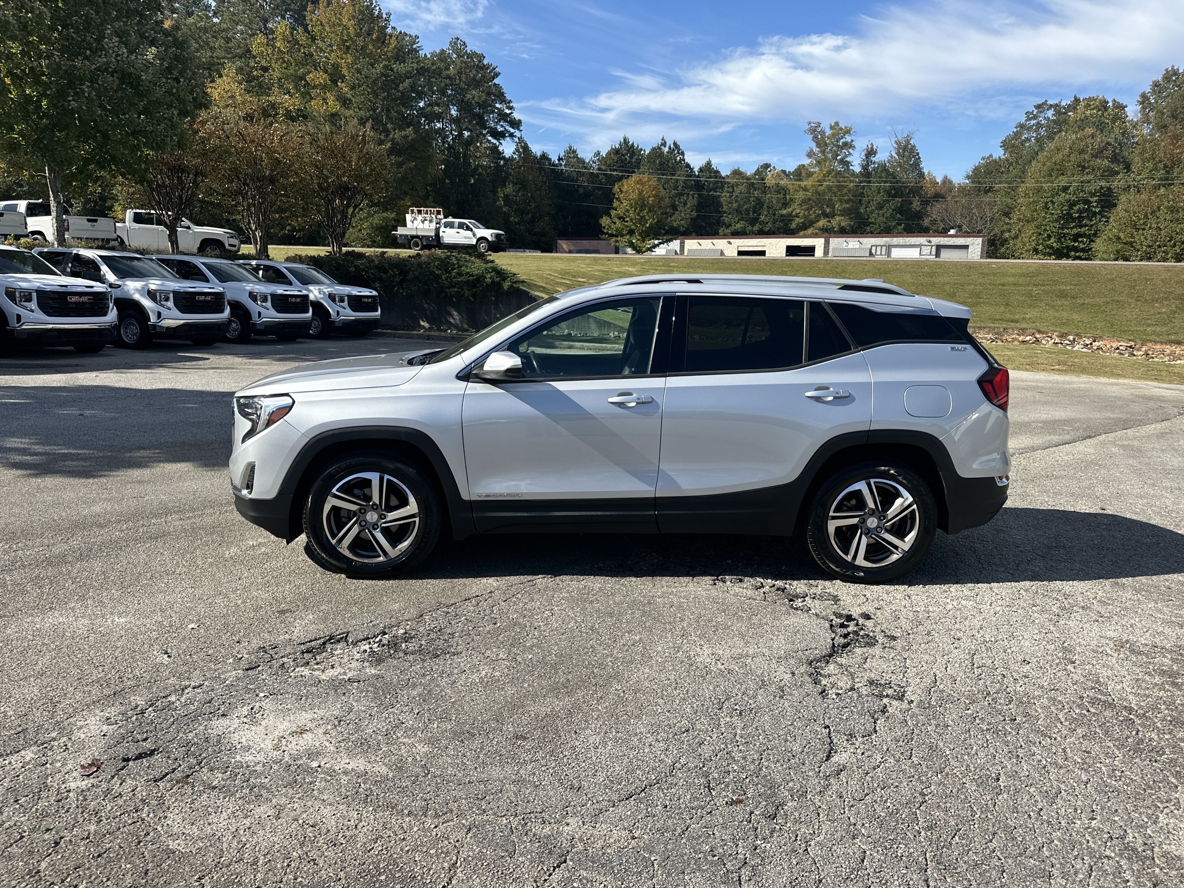 Used 2020 GMC Terrain SLT w/ Preferred Package FWD image 6
