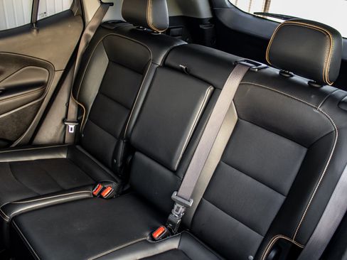 Used 2022 GMC Terrain AT4 w/ Infotainment Package II image 20