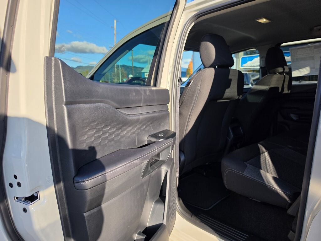 New 2026 Ford Ranger XLT w/ Equipment Group 301A High AWD/4WD image 8