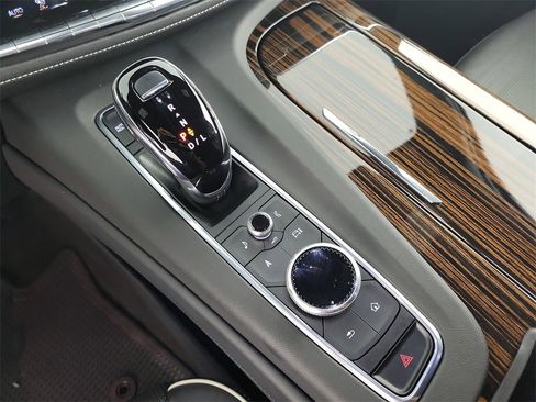 Certified 2023 Cadillac Escalade ESV Premium Luxury w/ Performance Package image 30