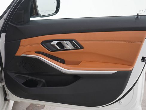 Used 2020 BMW M340i xDrive w/ Premium Package image 9