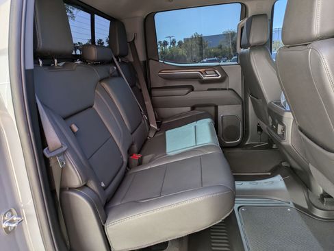 Used 2024 Chevrolet Silverado 1500 RST w/ Convenience Package II image 27