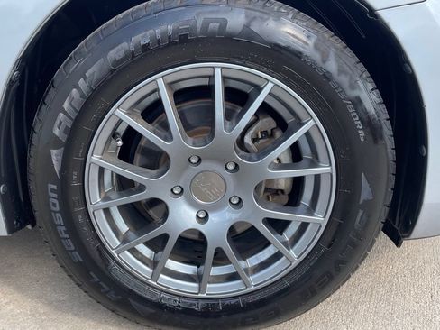 Used 2018 MAZDA MAZDA3 Touring FWD image 26