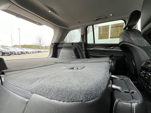 Used 2023 Jeep Grand Cherokee Limited image 38