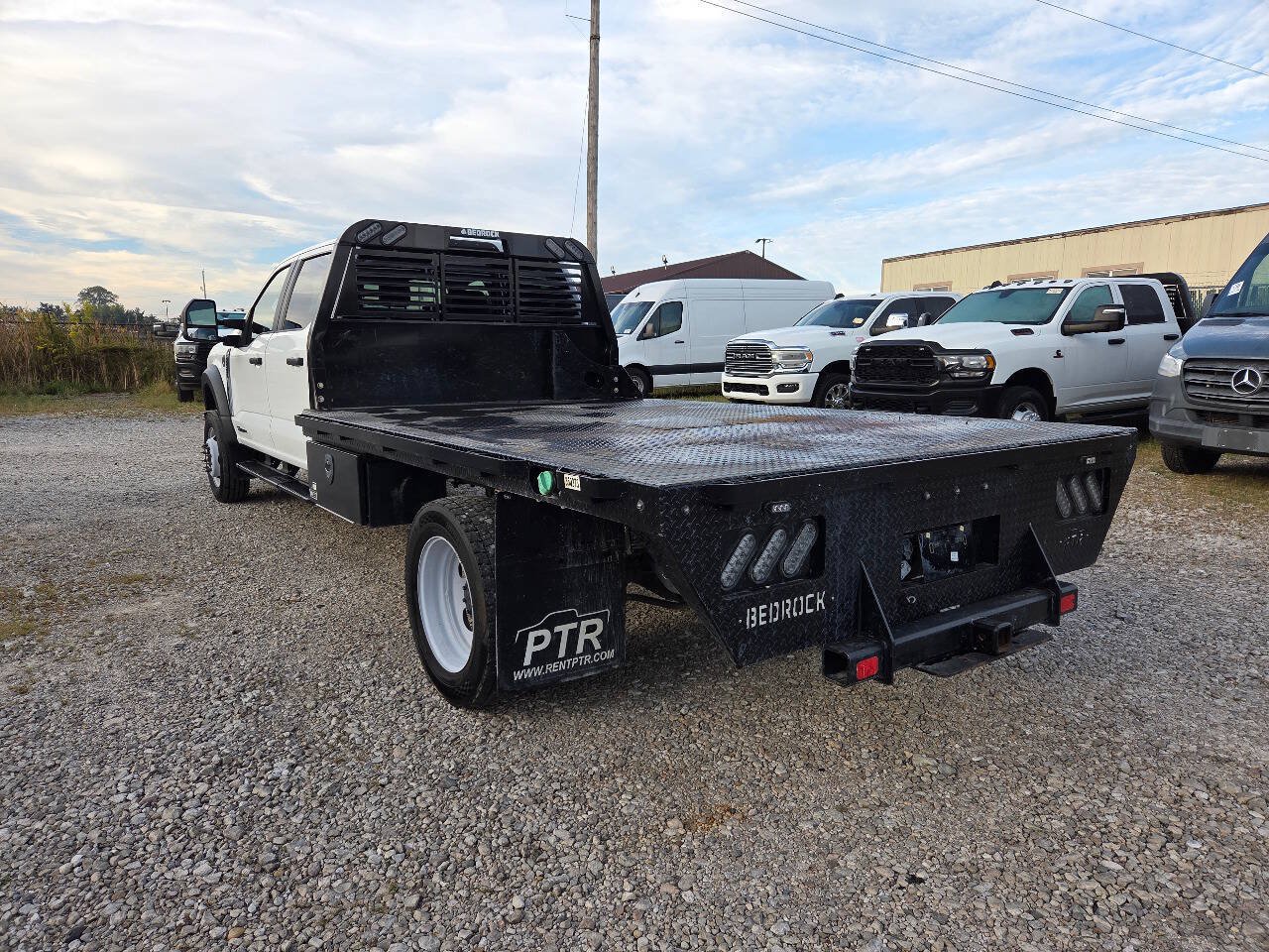 Used 2024 Ford F550 4x4 Crew Cab Super Duty image 7