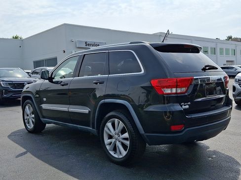 Used 2011 Jeep Grand Cherokee 70th Anniversary AWD/4WD image 4