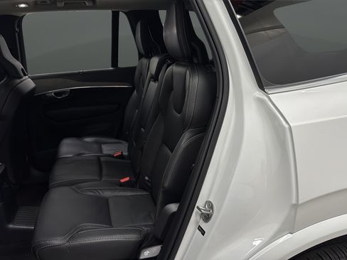 Used 2024 Volvo XC90 T8 Ultimate w/ Protection Package Premier AWD/4WD image 23
