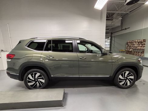 New 2026 Volkswagen Atlas SEL image 7
