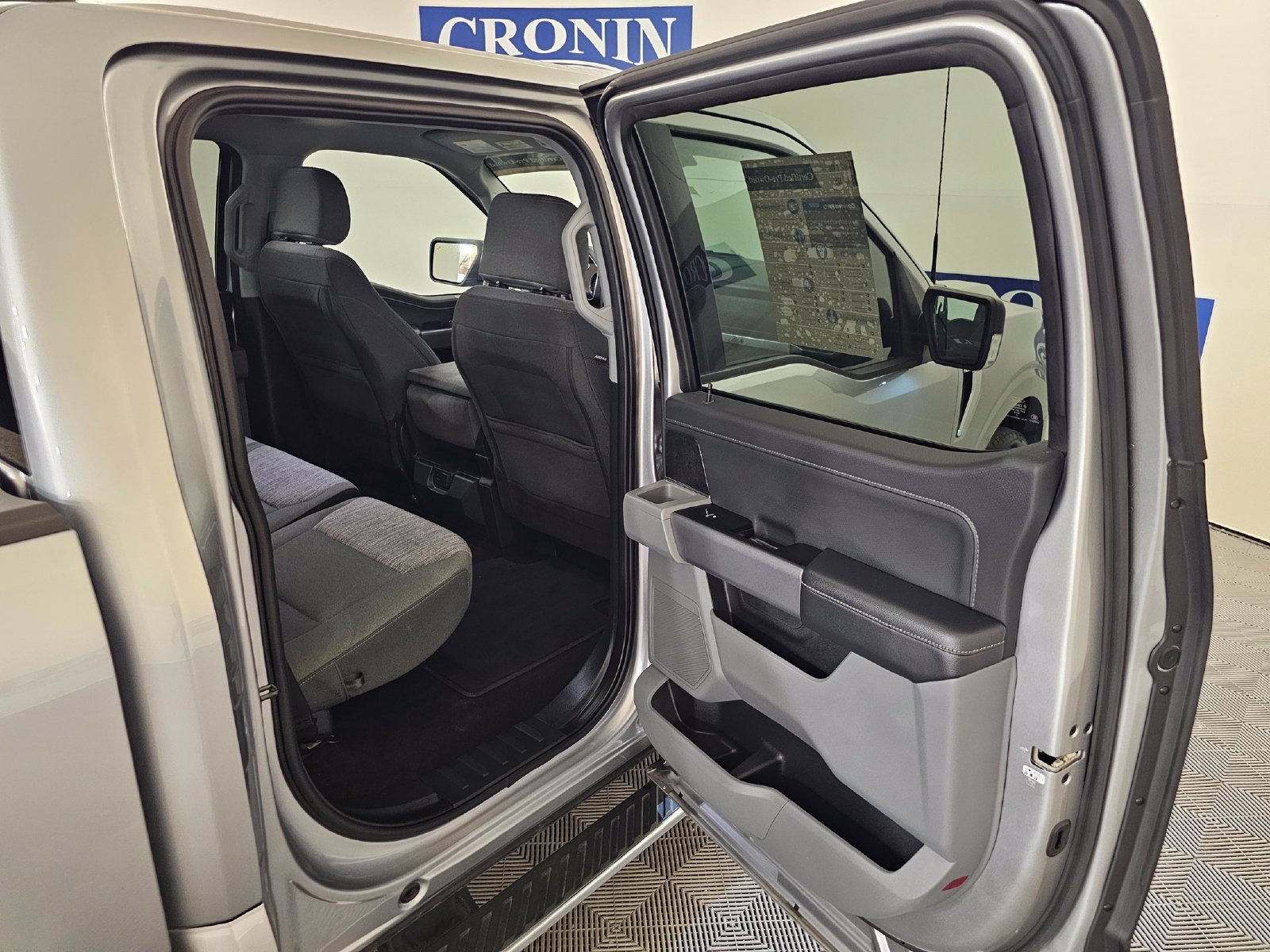 Used 2022 Ford F150 XLT w/ Equipment Group 302A High AWD/4WD image 23