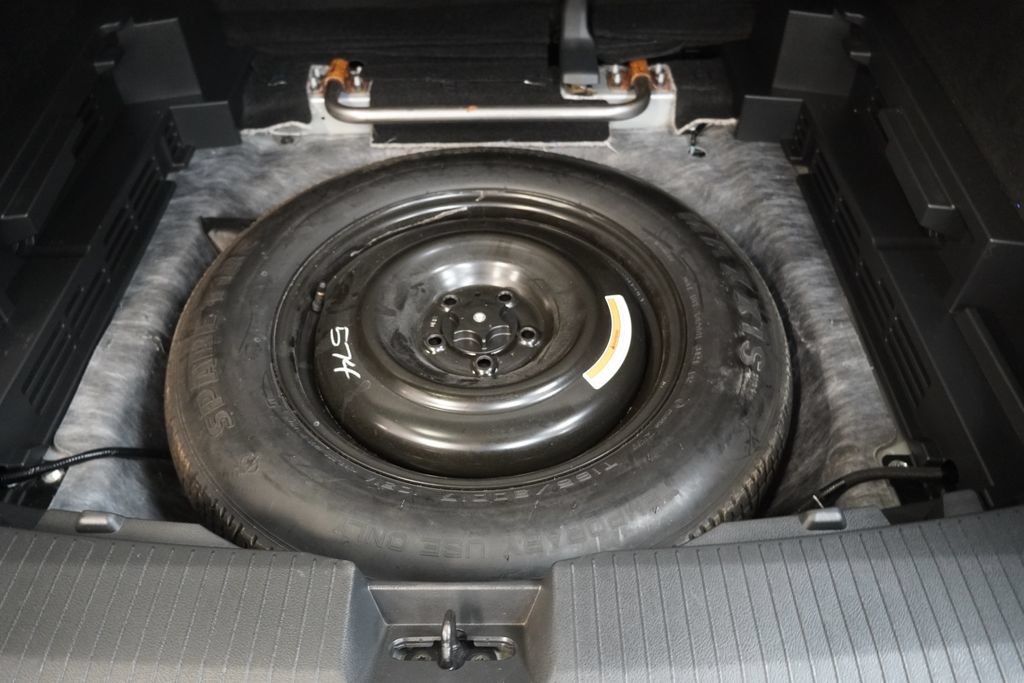 Used 2022 Nissan Rogue SV AWD/4WD image 10