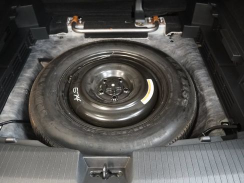 Used 2022 Nissan Rogue SV AWD/4WD image 10