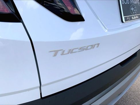 Used 2025 Hyundai Tucson Limited AWD/4WD image 23