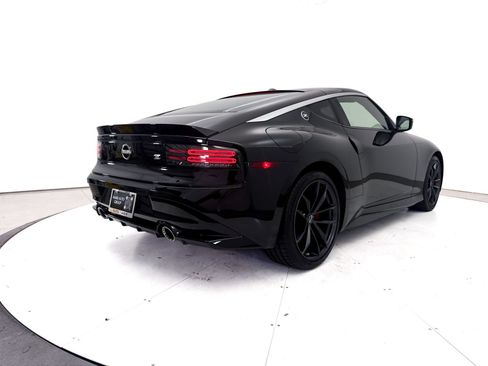 Used 2024 Nissan Z Performance w/ Floor Mat Package RWD image 19