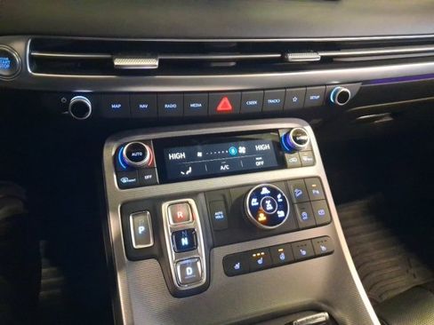 Used 2024 Hyundai Palisade Calligraphy image 50