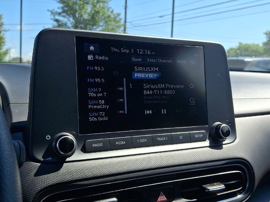 Used 2023 Hyundai Kona SEL AWD/4WD image 18
