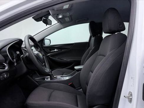 Used 2023 Chevrolet Malibu LT FWD image 14