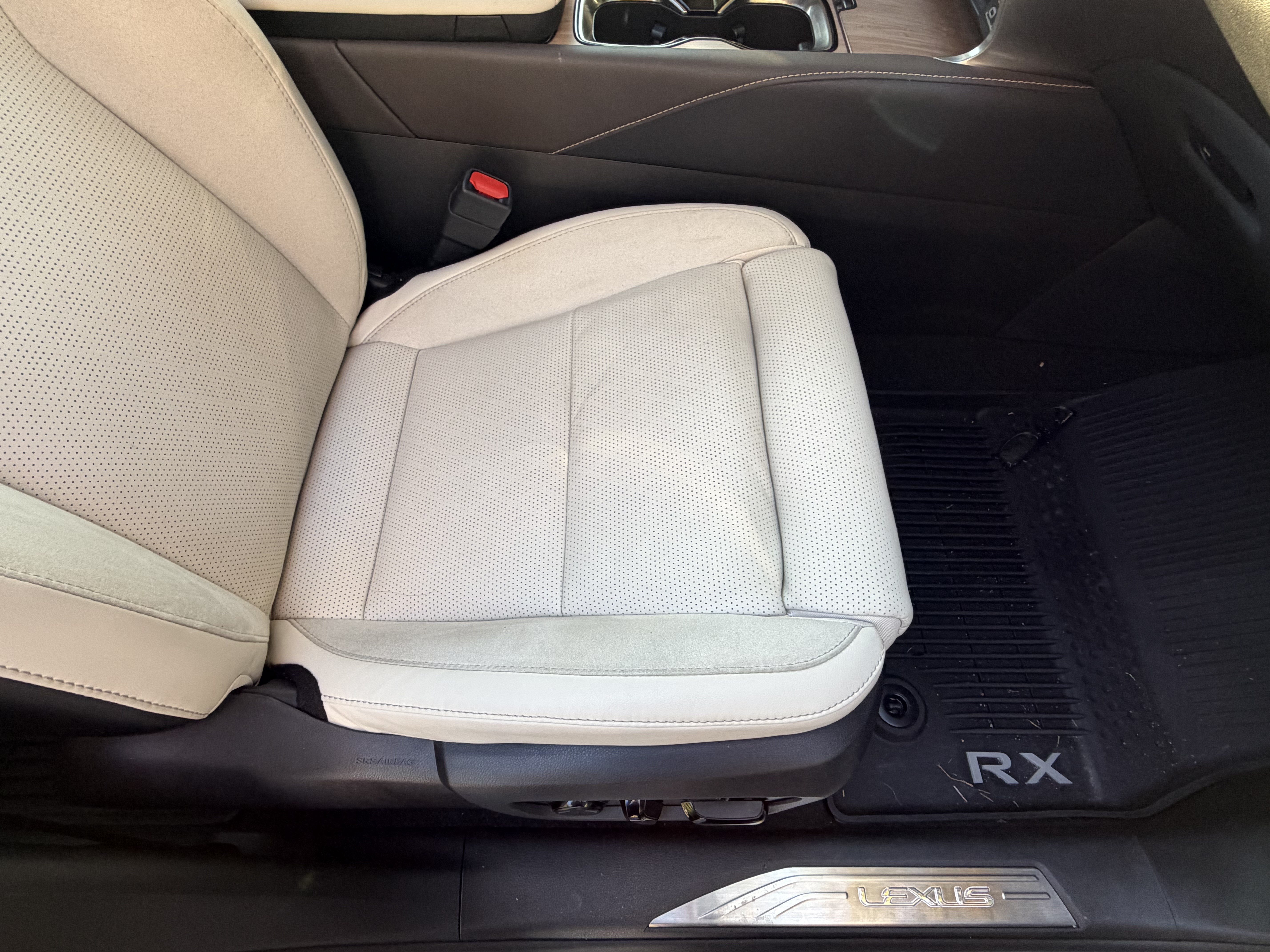 Used 2026 Lexus RX 350 FWD w/ Convenience Package image 42
