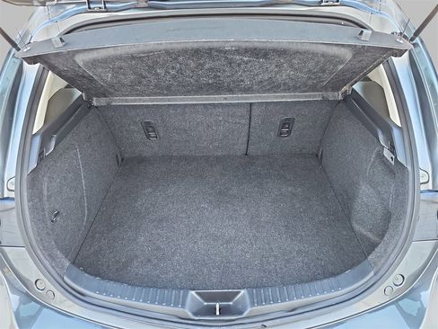 Used 2012 MAZDA MAZDA3 i Touring image 12