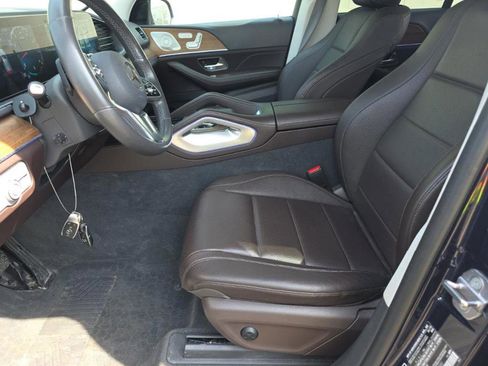 Used 2020 Mercedes-Benz GLE 350 4MATIC w/ Premium Package image 3